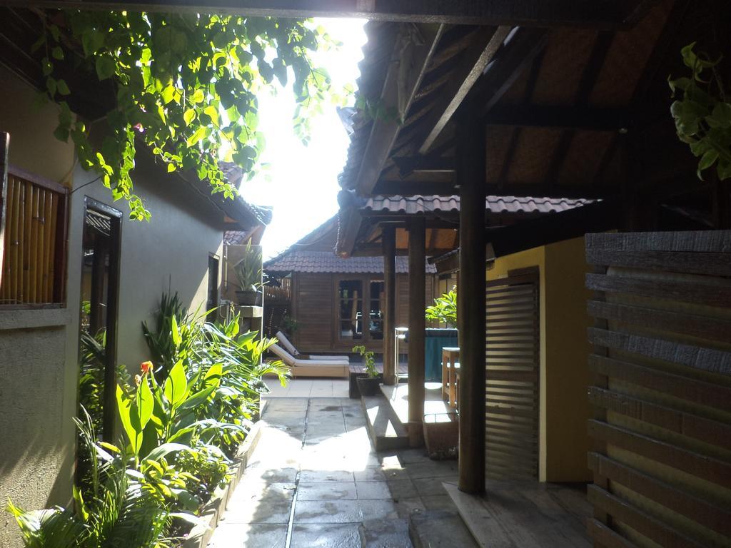Drupadi Bungalows Гили Траванган Экстерьер фото